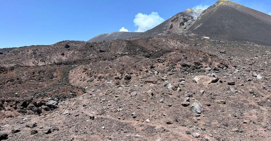 Trekking at 3000 meters on Etna - Reaching the explosive craters at 3000 meters