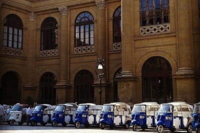 Tuk tuk ride, ape car