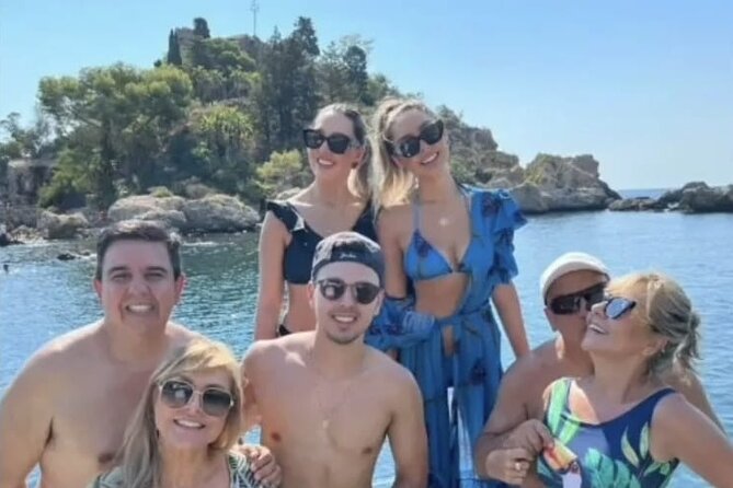Visit of the bay of Taormina with private boat - What the $780.95 price means for your group