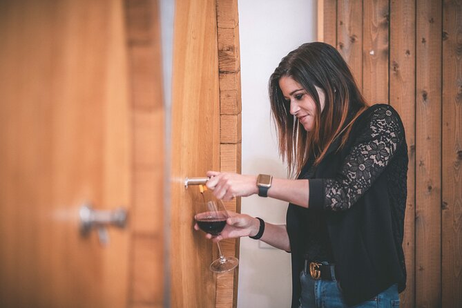 Wines and typical products in the lands of Frederick II - A farm visit in Frederick II’s hill country